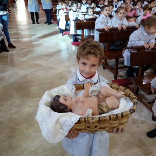 Bendición del Niño Jesús (Ed.Infantil)