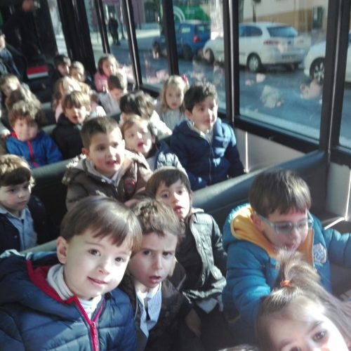 E. Infantil en el bus turístico